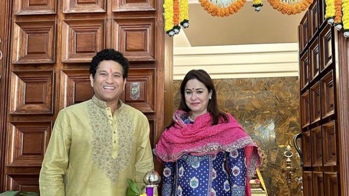 सचिन तेंदुलकर के घर की कीमत का अंदाजा है आपको? इंटीरियर भी है उतना ही खास सचिन तेंदुलकर के घर की कीमत का अंदाजा है आपको? इंटीरियर भी है उतना ही खास