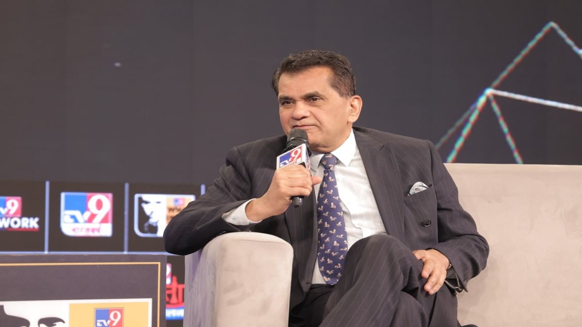 सुजुकी-टोयोटा को झटका; हाइब्रिड कारों पर जारी रहेगा 48% टैक्स, 60 हजार इलेक्ट्रिक बसों की होगी खरीद सुजुकी-टोयोटा को झटका; हाइब्रिड कारों पर जारी रहेगा 48% टैक्स, 60 हजार इलेक्ट्रिक बसों की होगी खरीद