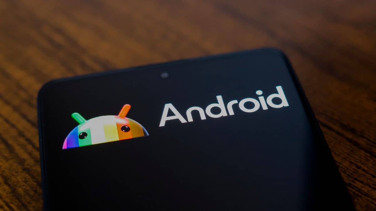 सरकार ने Android यूजर्स के लिए जारी की चेतावनी, बचने का केवल एक ही तरीका सरकार ने Android यूजर्स के लिए जारी की चेतावनी, बचने का केवल एक ही तरीका