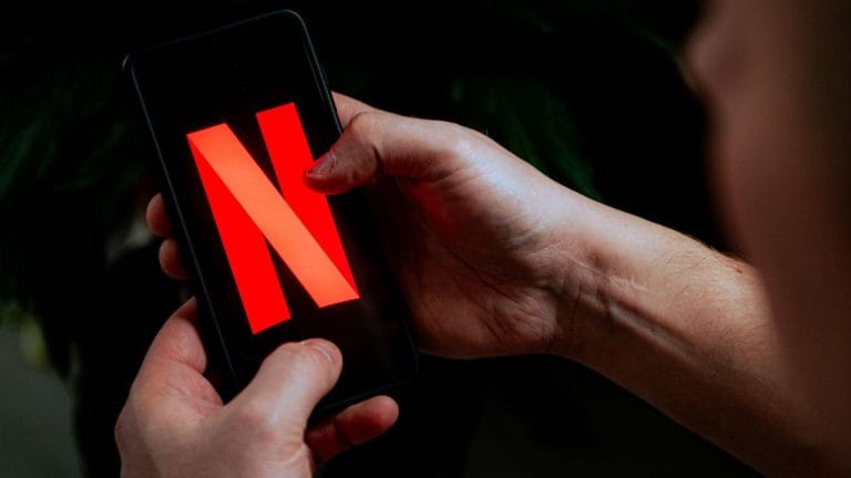 Netflix सीईओ ग्रेग पीटर्स ने पैरामाउंट की 108 अरब डॉलर की डील ठुकराई, ये है असली वजह