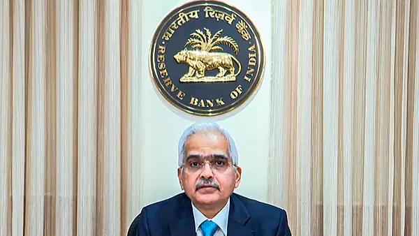RBI गवर्नर शक्तिकांत दास ने वित्त मंत्री से की मुलाकात, क्या बढ़ने वाला है उनका कार्यकाल? RBI गवर्नर शक्तिकांत दास ने वित्त मंत्री से की मुलाकात, क्या बढ़ने वाला है उनका कार्यकाल?