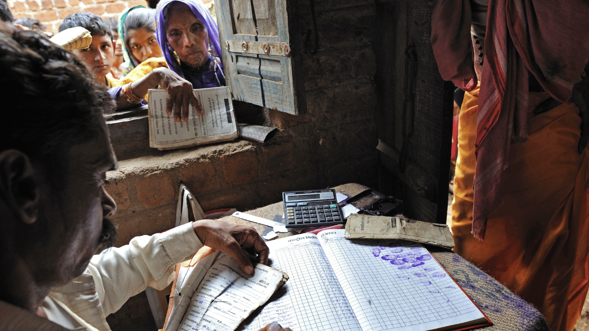 घर बैठे राशन कार्ड में जोड़ें नए सदस्य का नाम, जानिए पूरी प्रक्रिया घर बैठे राशन कार्ड में जोड़ें नए सदस्य का नाम, जानिए पूरी प्रक्रिया