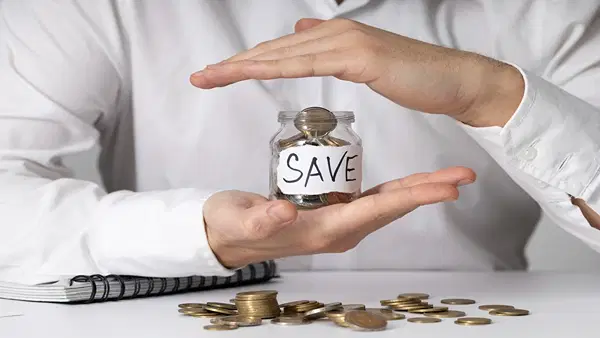 Tax Saving: 31 मार्च आ रहा करीब, इनकम टैक्स बचाने को कर लें ये उपाय Tax Saving: 31 मार्च आ रहा करीब, इनकम टैक्स बचाने को कर लें ये उपाय