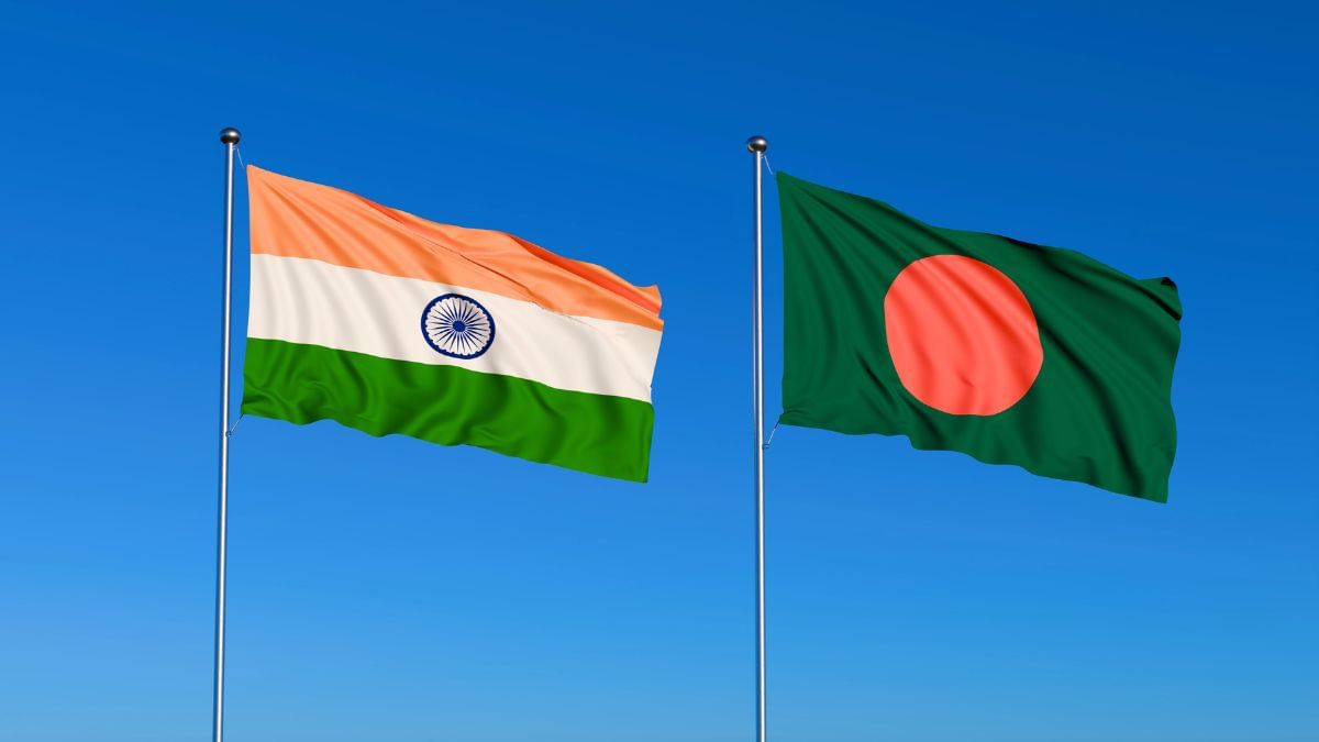 पटरी पर लौट रहा है पड़ोसी देश बांग्लादेश के साथ व्यापार, भारत ने 40 हजार टन सामान का किया निर्यात पटरी पर लौट रहा है पड़ोसी देश बांग्लादेश के साथ व्यापार, भारत ने 40 हजार टन सामान का किया निर्यात