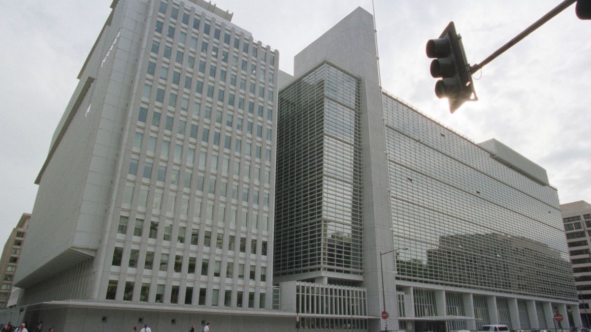 IMF के बाद वर्ल्ड बैंक को भी भारत की ग्रोथ स्टोरी पर भरोसा, 7 फीसदी जीडीपी ग्रोथ का लगाया अनुमान IMF के बाद वर्ल्ड बैंक को भी भारत की ग्रोथ स्टोरी पर भरोसा, 7 फीसदी जीडीपी ग्रोथ का लगाया अनुमान