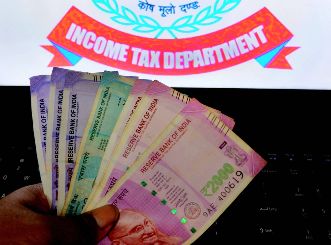 Budget 2025: Income Tax में मिलेगी टैक्सपेयर्स को राहत? जानें एक्सपर्ट्स की क्या है राय Budget 2025: Income Tax में मिलेगी टैक्सपेयर्स को राहत? जानें एक्सपर्ट्स की क्या है राय