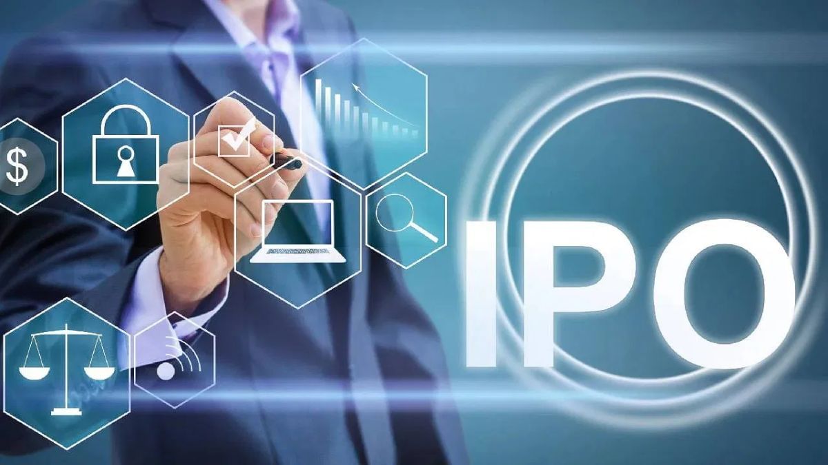 वेस्टर्न कैरियर्स IPO: इश्यू प्राइस से आधा फीसदी नीचे लिस्ट हुए कंपनी के शेयर, निवेशक हुए निराश वेस्टर्न कैरियर्स IPO: इश्यू प्राइस से आधा फीसदी नीचे लिस्ट हुए कंपनी के शेयर, निवेशक हुए निराश