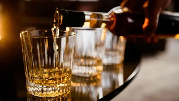 भारत पर Suntory का बड़ा दांव! 2030 तक Japan-US के बाद तीसरा सबसे बड़ा मार्केट बनाने का प्लान भारत पर Suntory का बड़ा दांव! 2030 तक Japan-US के बाद तीसरा सबसे बड़ा मार्केट बनाने का प्लान