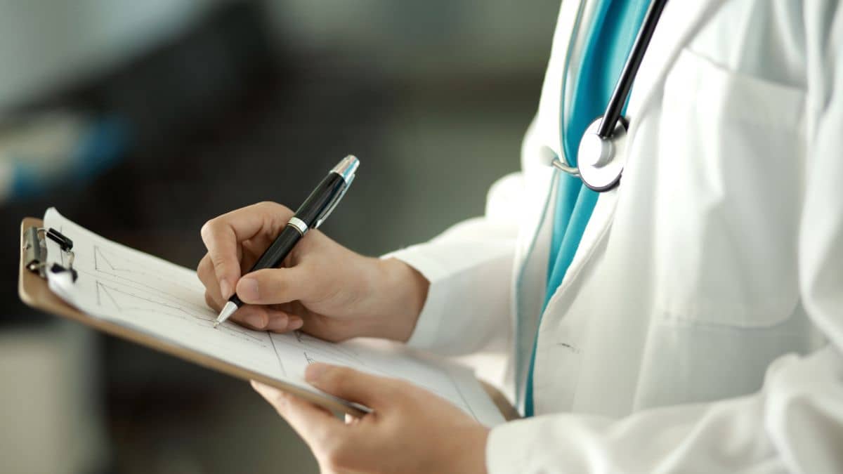 मध्य प्रदेश सरकार निकालेगी बंपर भर्तियां, स्वास्थ्य विभाग में मिलेगी 3000 डॉक्टरों सहित 30,000 को नौकरी मध्य प्रदेश सरकार निकालेगी बंपर भर्तियां, स्वास्थ्य विभाग में मिलेगी 3000 डॉक्टरों सहित 30,000 को नौकरी