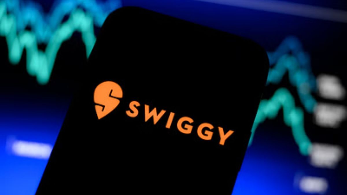 Swiggy IPO : फूड डिलीवरी की लड़ाई शेयर बाजार तक आई, Zomato को अब शेयर बाजार में मिलेगी चुनौती..!