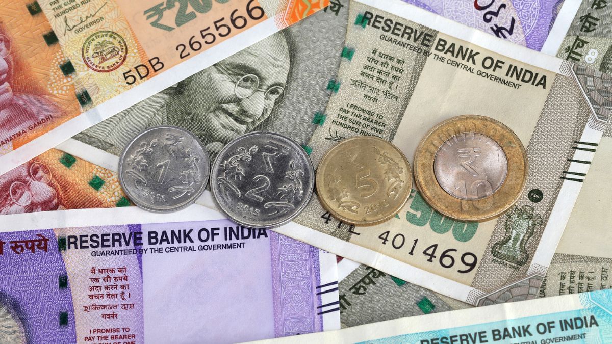 बिना गारंटी के मिलेगा 20 लाख तक का कर्ज, सरकार ने बढ़ाई मुद्रा लोन की सीमा बिना गारंटी के मिलेगा 20 लाख तक का कर्ज, सरकार ने बढ़ाई मुद्रा लोन की सीमा