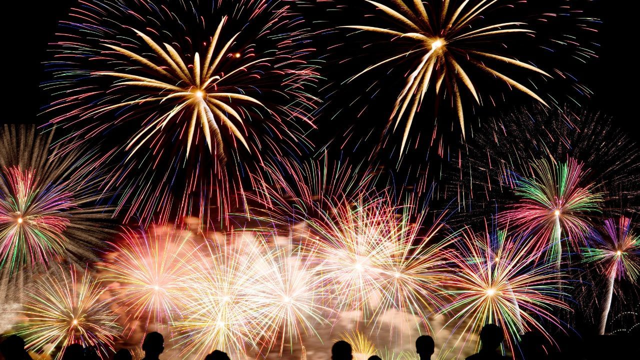 Firecracker Insurance: फोनपे बनाएगी दिवाली को धमाकेदार, एक पटाखे की कीमत से भी सस्ते में पेश किया इंश्योरेंस प्लान Firecracker Insurance: फोनपे बनाएगी दिवाली को धमाकेदार, एक पटाखे की कीमत से भी सस्ते में पेश किया इंश्योरेंस प्लान