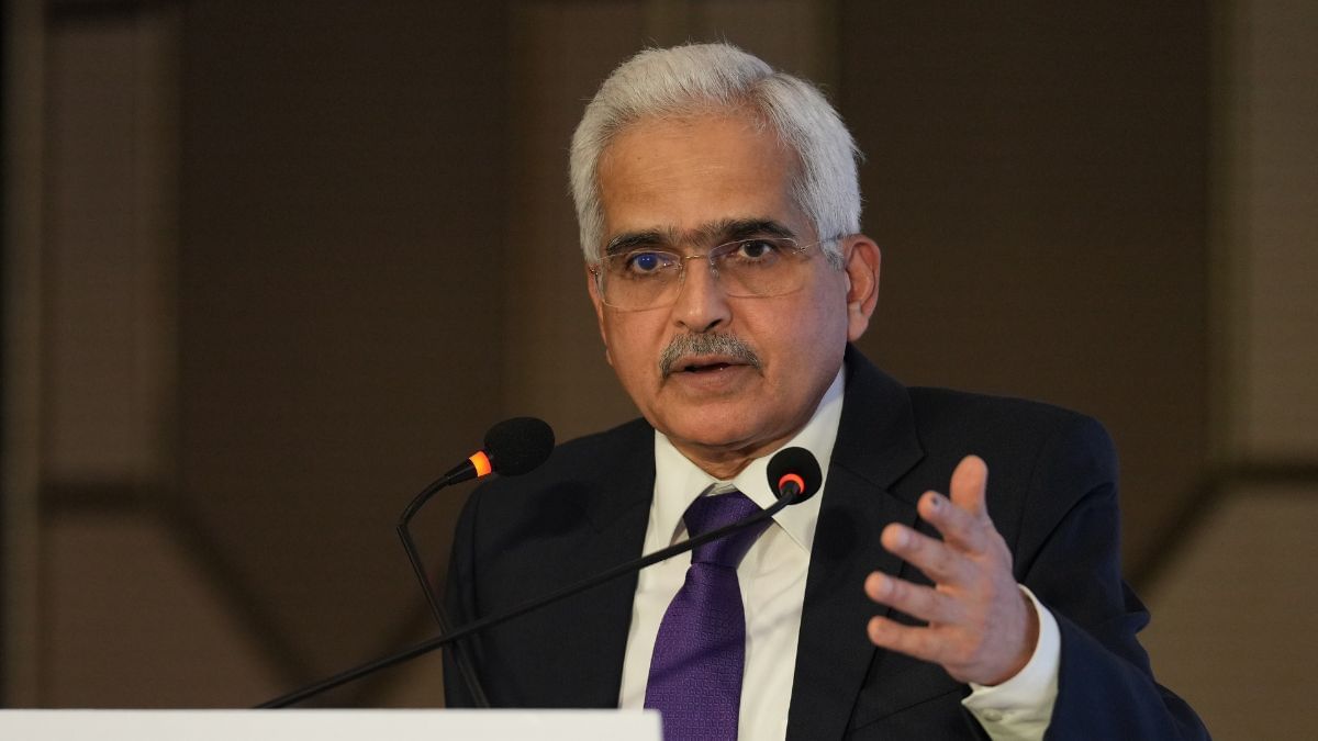 RBI गर्वनर का बैंकों से आग्रह, बोले- मुश्किल स्थिति से निपटने के लिए लिक्विडिटी बफर को मजबूत करें RBI गर्वनर का बैंकों से आग्रह, बोले- मुश्किल स्थिति से निपटने के लिए लिक्विडिटी बफर को मजबूत करें