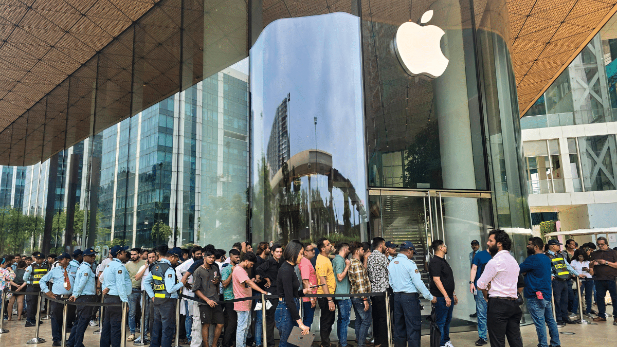 iPhone बनाने वाली कंपनी भारत में बड़े स्तर पर कर रही हायरिंग, जानें किन पदों पर मिल रही है नौकरियां iPhone बनाने वाली कंपनी भारत में बड़े स्तर पर कर रही हायरिंग, जानें किन पदों पर मिल रही है नौकरियां