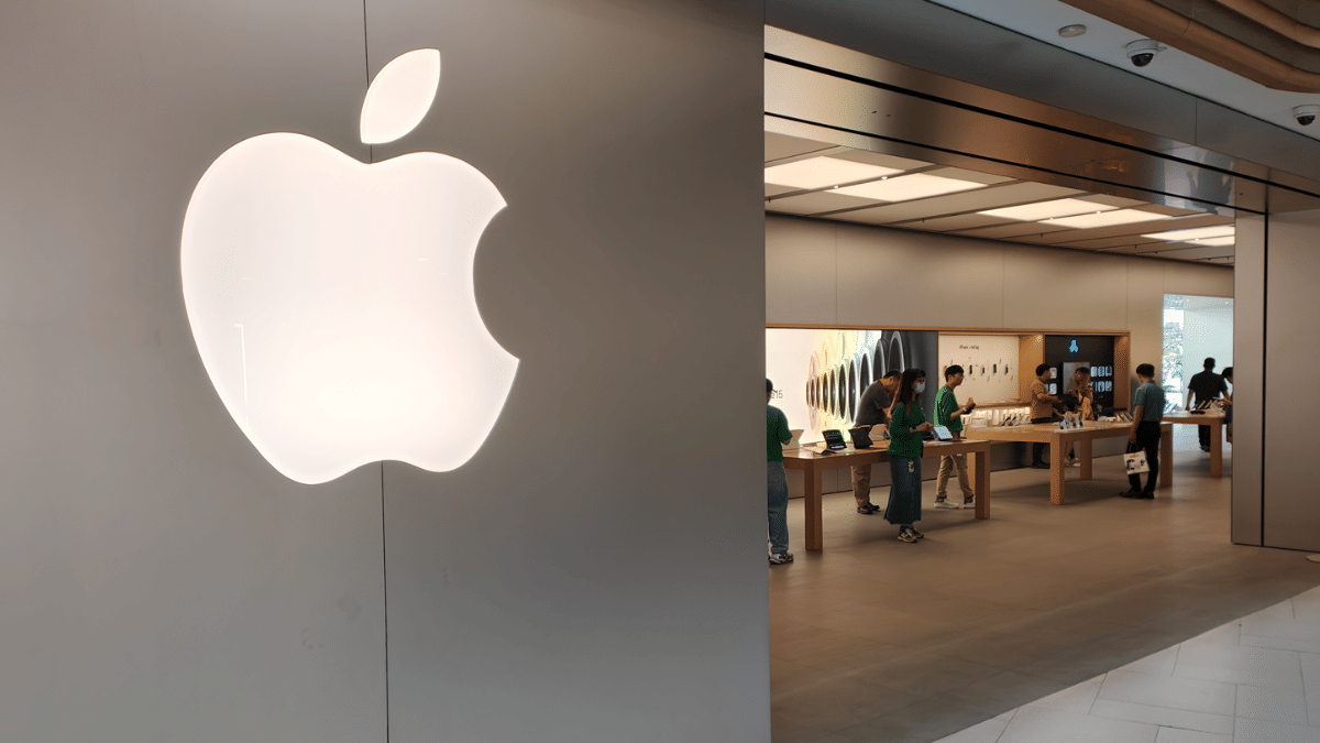 iPhone 17: एपल के इस कदम से चीन की बढ़ेगी मुश्किल, पहली बार भारत में बनेगा iPhone का ये मॉडल iPhone 17: एपल के इस कदम से चीन की बढ़ेगी मुश्किल, पहली बार भारत में बनेगा iPhone का ये मॉडल