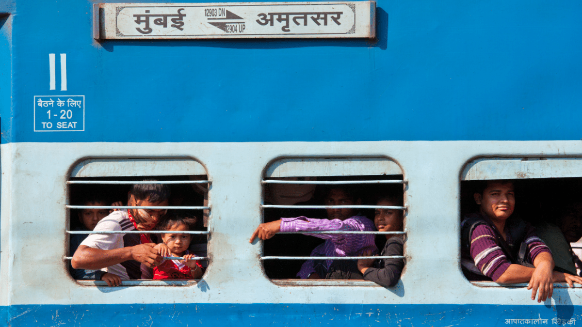 Tatkal Ticket: त्योहारों में घर जाने के लिए नहीं मिली टिकट? फॉलो करें ये ट्रिक, आसानी से होगी बुकिंग Tatkal Ticket: त्योहारों में घर जाने के लिए नहीं मिली टिकट? फॉलो करें ये ट्रिक, आसानी से होगी बुकिंग