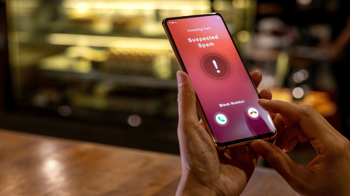 Scam Call: अंतरराष्ट्रीय स्तर पर चल रहे फ्रॉड पर सरकार सख्त, लॉन्च किया नया सिस्टम जिससे नहीं होगी ठगी Scam Call: अंतरराष्ट्रीय स्तर पर चल रहे फ्रॉड पर सरकार सख्त, लॉन्च किया नया सिस्टम जिससे नहीं होगी ठगी