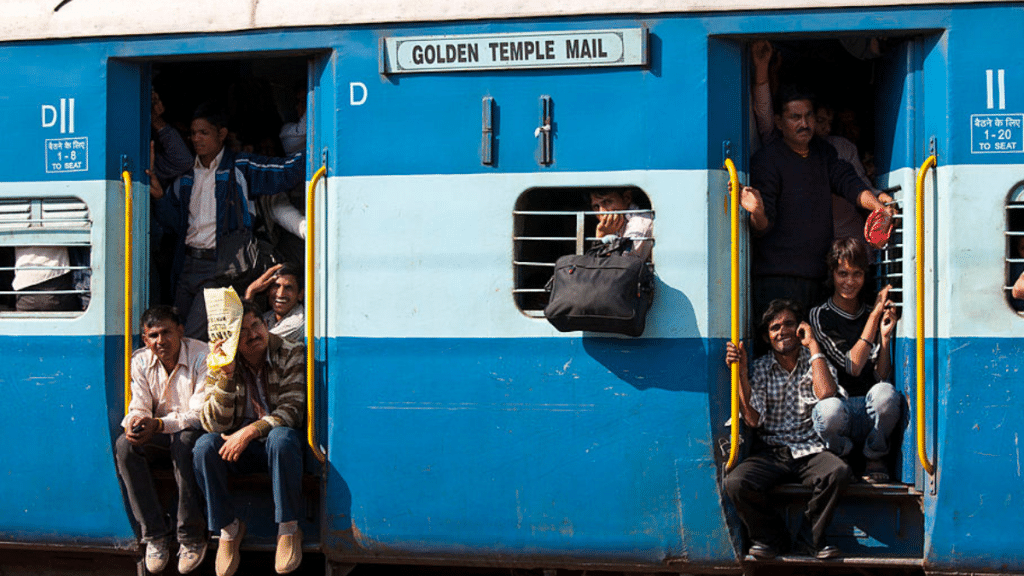 यात्रीगण कृपया ध्यान दें: IRCTC पर जनरल और तत्काल कोटे में एक महीने में कितने टिकट बुक करा सकते हैं?