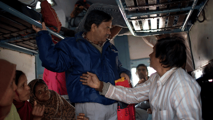 RAC टिकट पर पूरा किराया क्यों? संसदीय समिति ने रेलवे से मांगा जवाब; बर्थ नहीं मिला तो किराए का हिस्सा लौटाने का दिया सुझाव