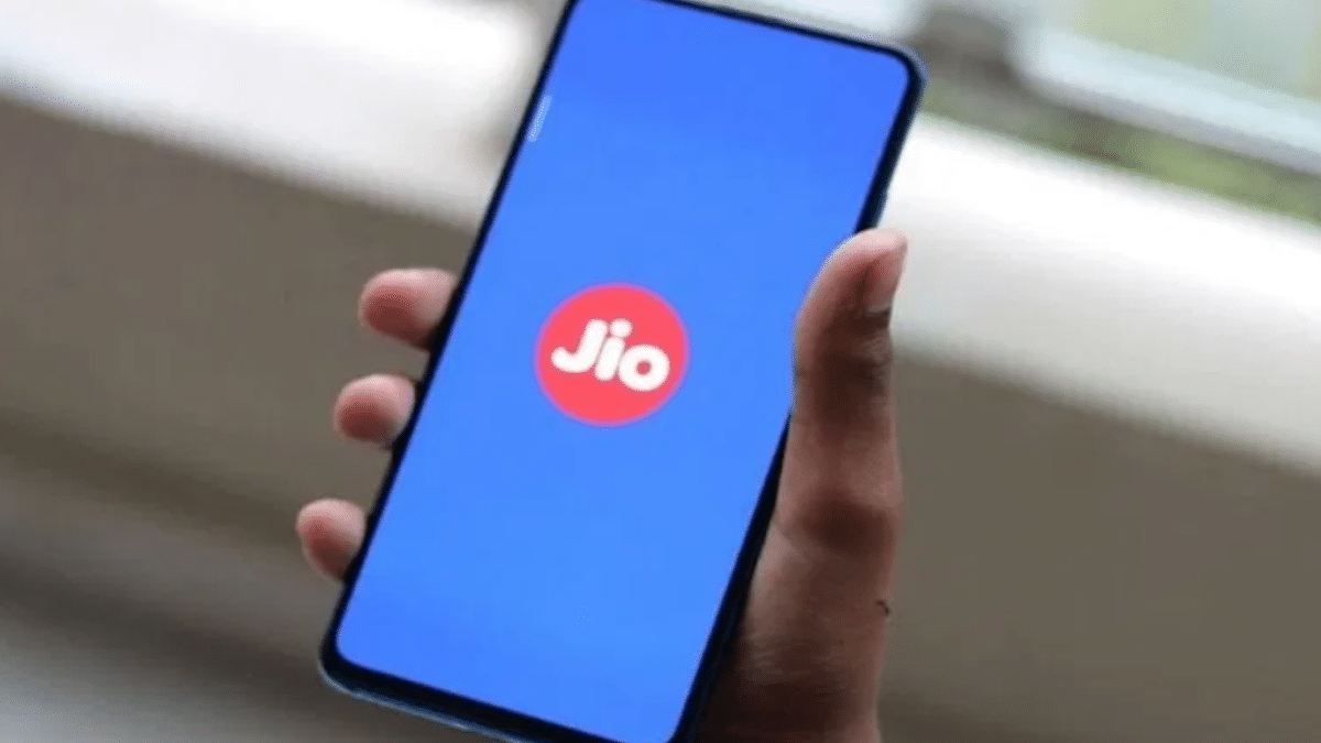 Jio के इस रिचार्ज प्लान के सामने BSNL, Airtel भी फेल, एक चाय की कीमत में आएगा 10 GB डेटा Jio के इस रिचार्ज प्लान के सामने BSNL, Airtel भी फेल, एक चाय की कीमत में आएगा 10 GB डेटा