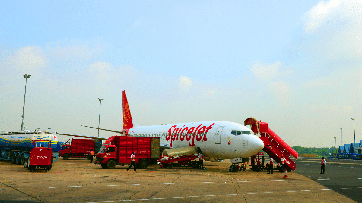 SpiceJet बढ़ाएगी फ्लाइट्स की संख्‍या, शेयरों ने भरी 9 फीसदी की उड़ान