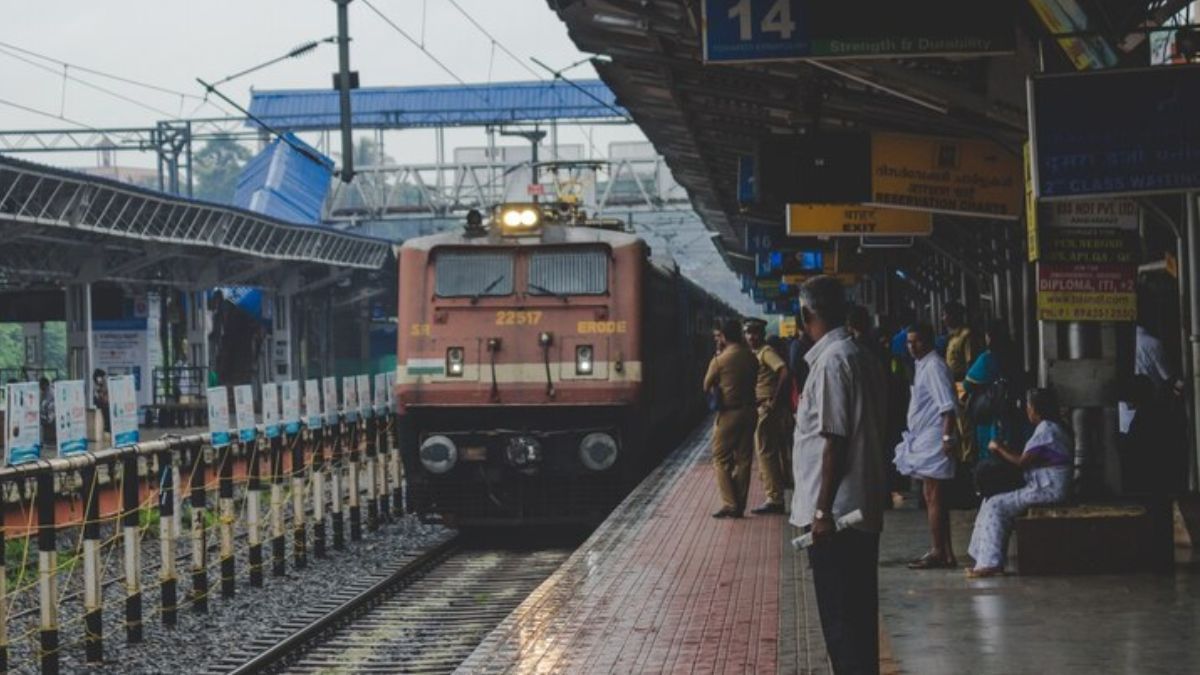 दिवाली और छठ के लिए IRCTC चला रहा ये स्‍पेशल ट्रेनें, यहां चेक करें टाइम, शेड्यूल और टिकट बुकिंग का तरीका