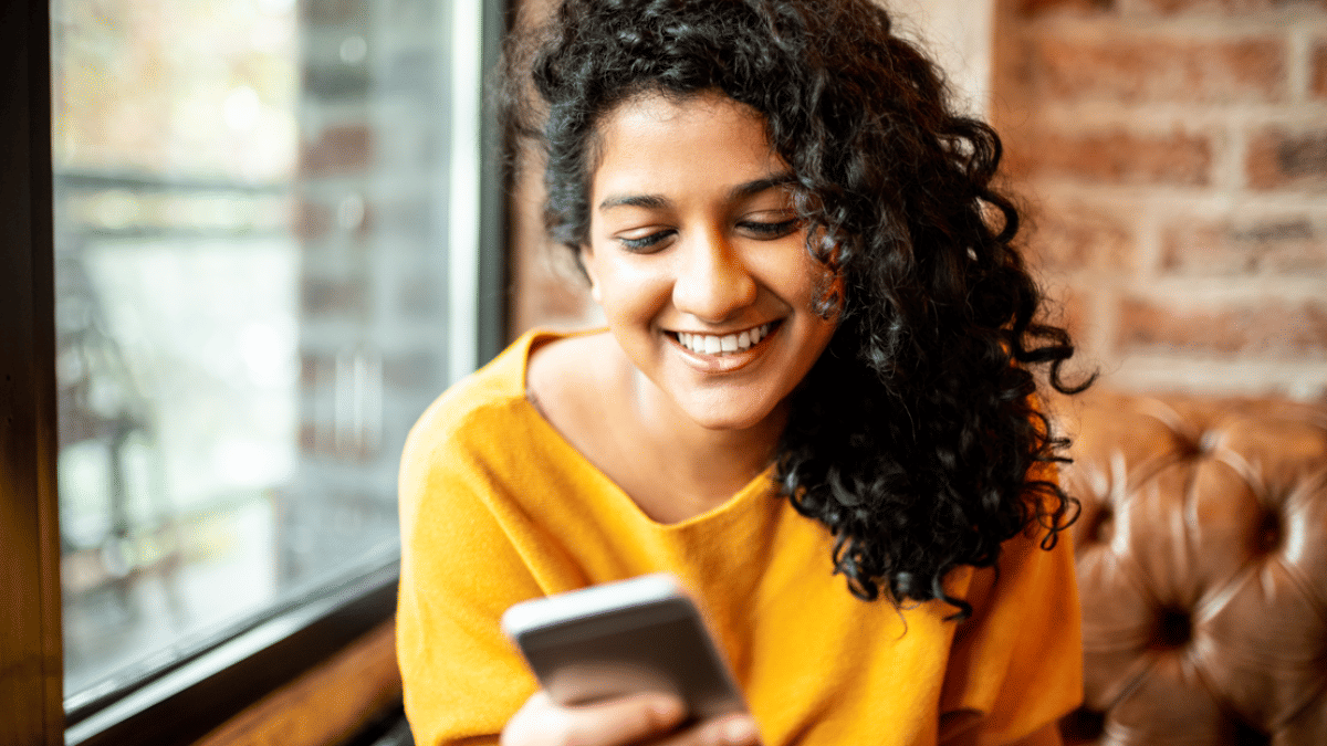 UPI से विदेश में बैठे रिश्तेदार से चुटकियों में मंगाएं पैसे, नहीं लगेगी कोई फीस UPI से विदेश में बैठे रिश्तेदार से चुटकियों में मंगाएं पैसे, नहीं लगेगी कोई फीस