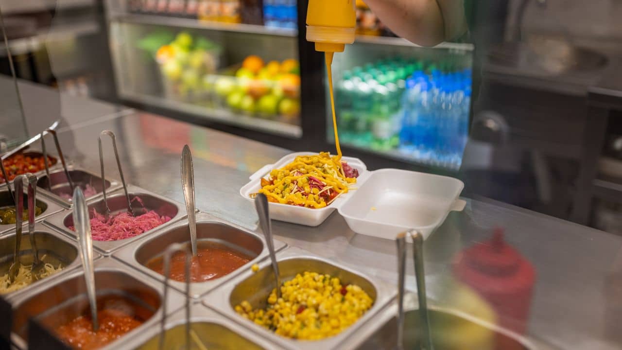 अब एयरपोर्ट पर नही कटेगी जेब, बनेंगे इकोनॉमी जोन ! टेंशन फ्री होगा नाश्ता-खाना अब एयरपोर्ट पर नही कटेगी जेब, बनेंगे इकोनॉमी जोन ! टेंशन फ्री होगा नाश्ता-खाना