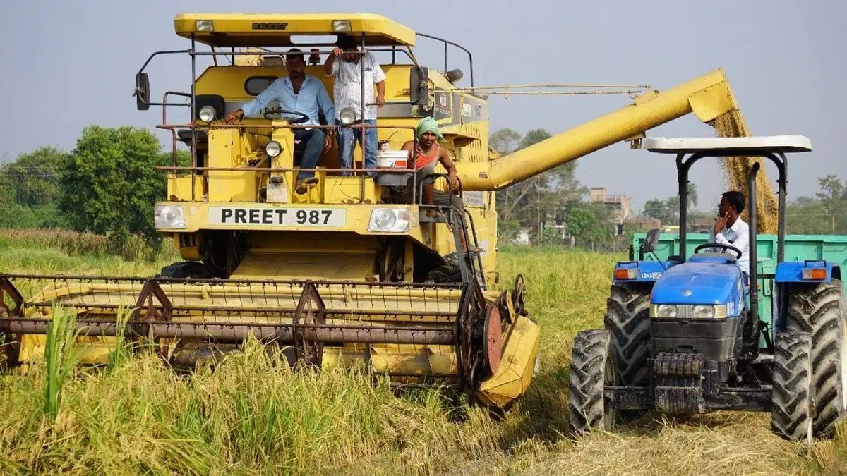 धान काटने वाले चैन हार्वेस्टर पर इस राज्य में मिल रही है 55% सब्सिडी, किसान जल्द करें यहां आवेदन धान काटने वाले चैन हार्वेस्टर पर इस राज्य में मिल रही है 55% सब्सिडी, किसान जल्द करें यहां आवेदन