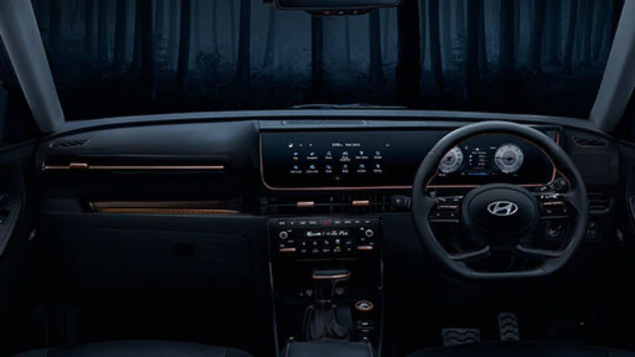 हुंडई ईवी क्रेटा की दिखी पहली झलक, जानें कब होगी लॉन्च हुंडई ईवी क्रेटा की दिखी पहली झलक, जानें कब होगी लॉन्च