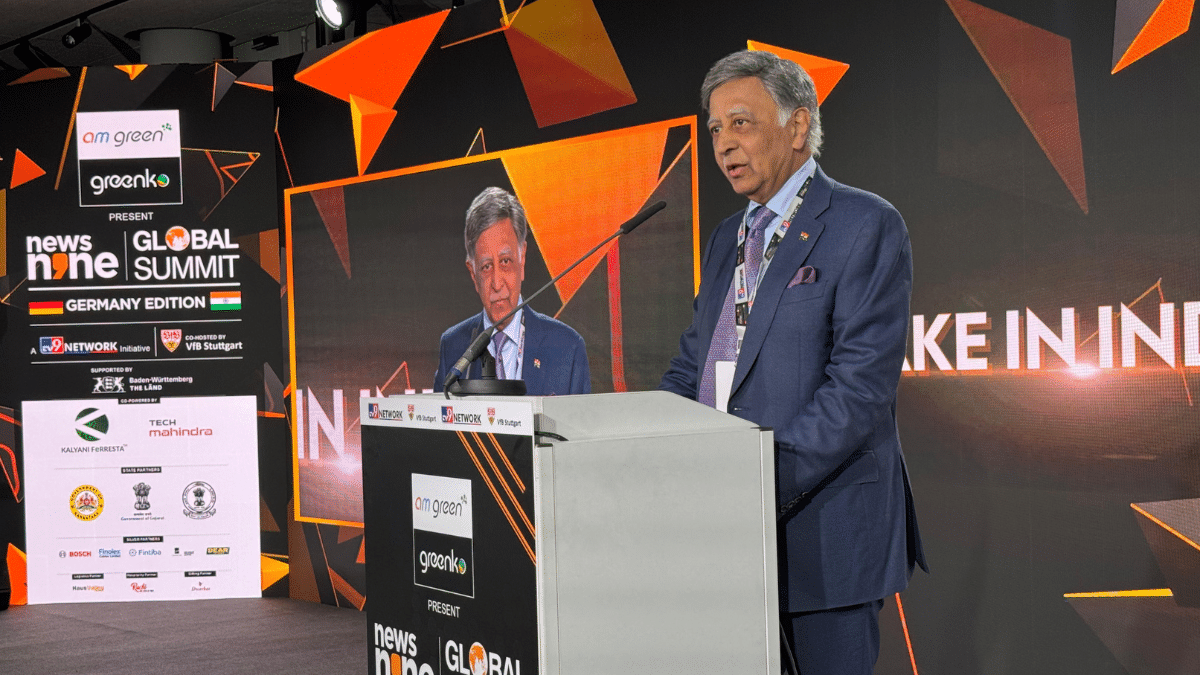 News9 Global Summit: जर्मनी में धमाल मचा रही ये भारतीय कंपनी, बाबा कल्याणी ने दिया पूरा ब्योरा News9 Global Summit: जर्मनी में धमाल मचा रही ये भारतीय कंपनी, बाबा कल्याणी ने दिया पूरा ब्योरा