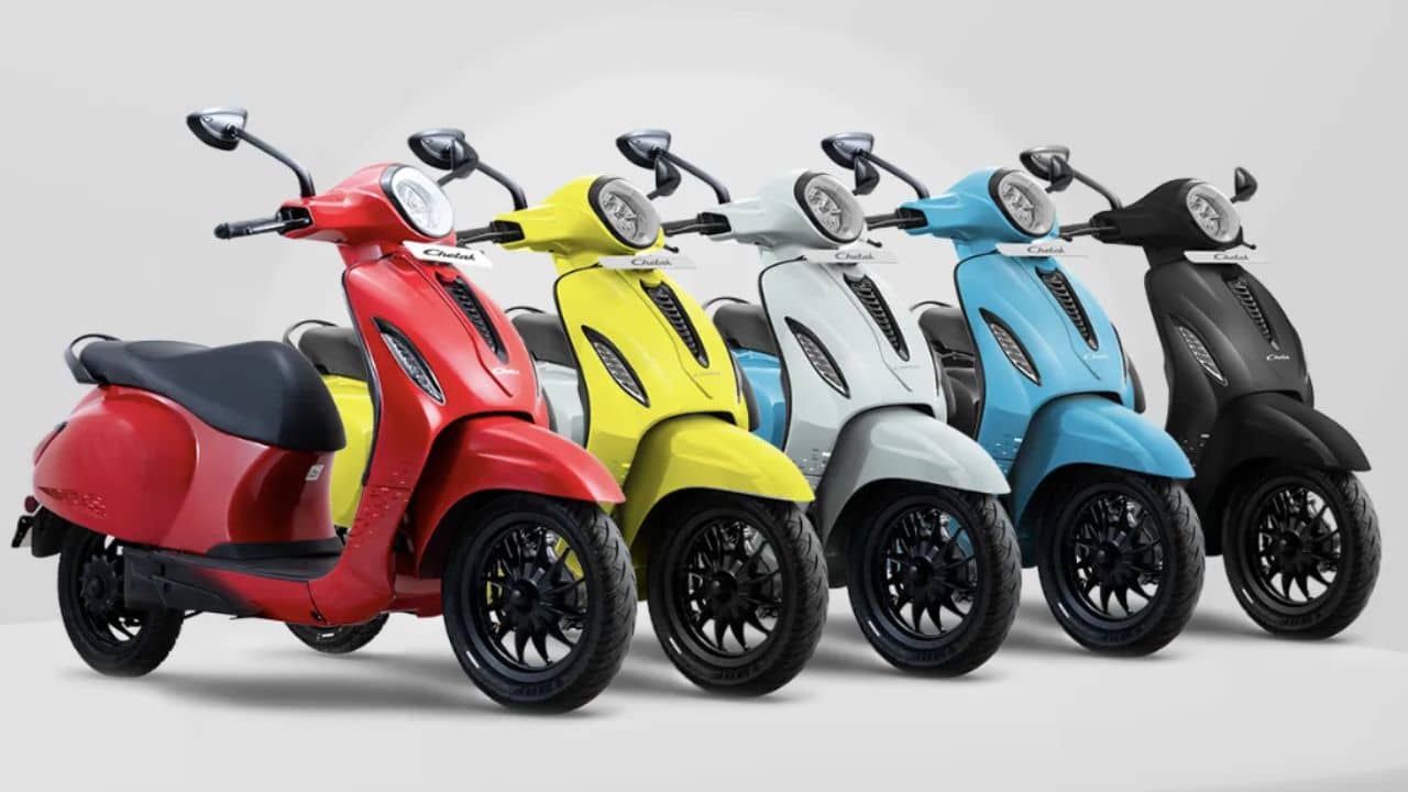 Bajaj Chetak का नया इलेक्ट्रिक अवतार, सिंगल चार्ज में 137 किमी, इस दिन होगा लांच Bajaj Chetak का नया इलेक्ट्रिक अवतार, सिंगल चार्ज में 137 किमी, इस दिन होगा लांच