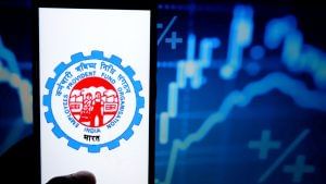 EPFO में आधार डिटेल और UAN एड करने की बढ़ी डेडलाइन, जानें लास्ट डेट