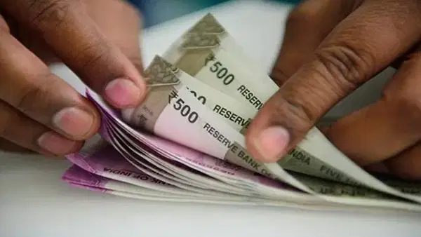 कोटक म्यूचुअल फंड ने साल 2025 के लिए जारी किया मार्केट आउटलुक, जानें कहां बनेगा पैसा! कोटक म्यूचुअल फंड ने साल 2025 के लिए जारी किया मार्केट आउटलुक, जानें कहां बनेगा पैसा!