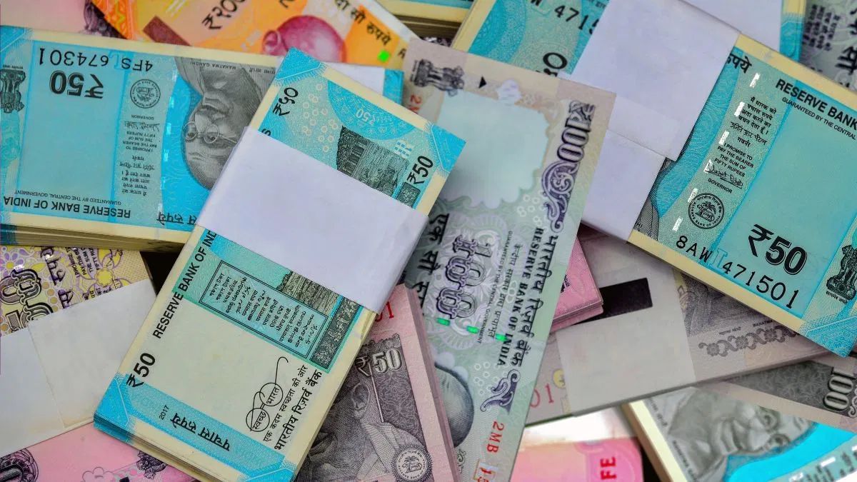 पिछले 10 साल में 12 लाख करोड़ के लोन राइट ऑफ, सरकारी बैंकों की हिस्सेदारी 50 फीसदी से अधिक पिछले 10 साल में 12 लाख करोड़ के लोन राइट ऑफ, सरकारी बैंकों की हिस्सेदारी 50 फीसदी से अधिक