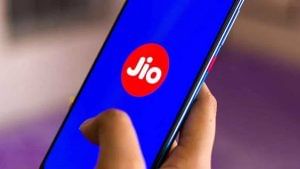 Reliance Jio से ऑर्डर मिलते ही शेयरों में लगा अपर सर्किट, निवेशकों ने कूटा मुनाफा!