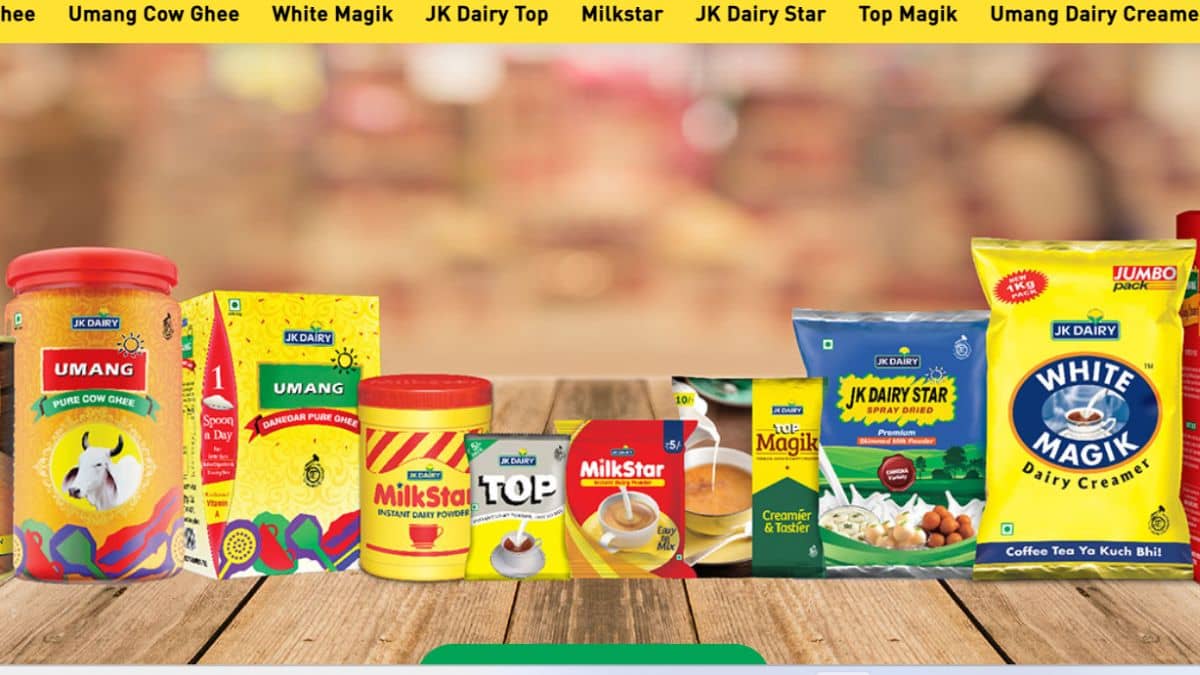 भारी उतार चढ़ाव के बीच ये शेयर मचा रहा गदर, एक दिन में 20 फीसदी चढ़ा भारी उतार चढ़ाव के बीच ये शेयर मचा रहा गदर, एक दिन में 20 फीसदी चढ़ा