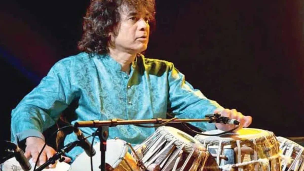 तबला वादक जाकिर हुसैन का निधन, 73 वर्ष की उम्र में ली अंतिम सांस तबला वादक जाकिर हुसैन का निधन, 73 वर्ष की उम्र में ली अंतिम सांस