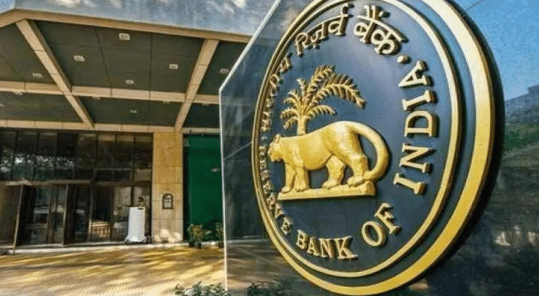कहां से लाखों करोड़ कमाता है RBI, ना डिपॉजिट लेता है ना लोन देता है; जानें कमाई का राज