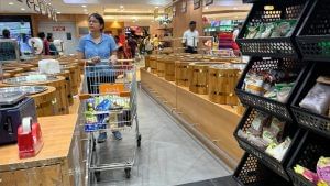 महंगाई की रफ्तार पर ब्रेक, जून में थोक महंगाई घटकर 0.13% पर पहुंची, 20 महीने के निचले स्तर पर महंगाई की रफ्तार पर ब्रेक, जून में थोक महंगाई घटकर 0.13% पर पहुंची, 20 महीने के निचले स्तर पर