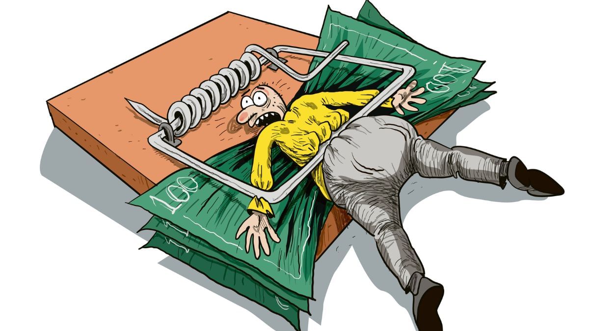 520 फीसदी रिटर्न का झांसा देकर इस जूलरी कंपनी ने किया करोड़ों का खेल? 520 फीसदी रिटर्न का झांसा देकर इस जूलरी कंपनी ने किया करोड़ों का खेल?
