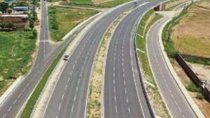 Gorakhpur-Siliguri Expressway: केंद्र ने दी 6 लेन ग्रीनफील्ड हाईवे को मंजूरी, इन राज्यों को फायदा