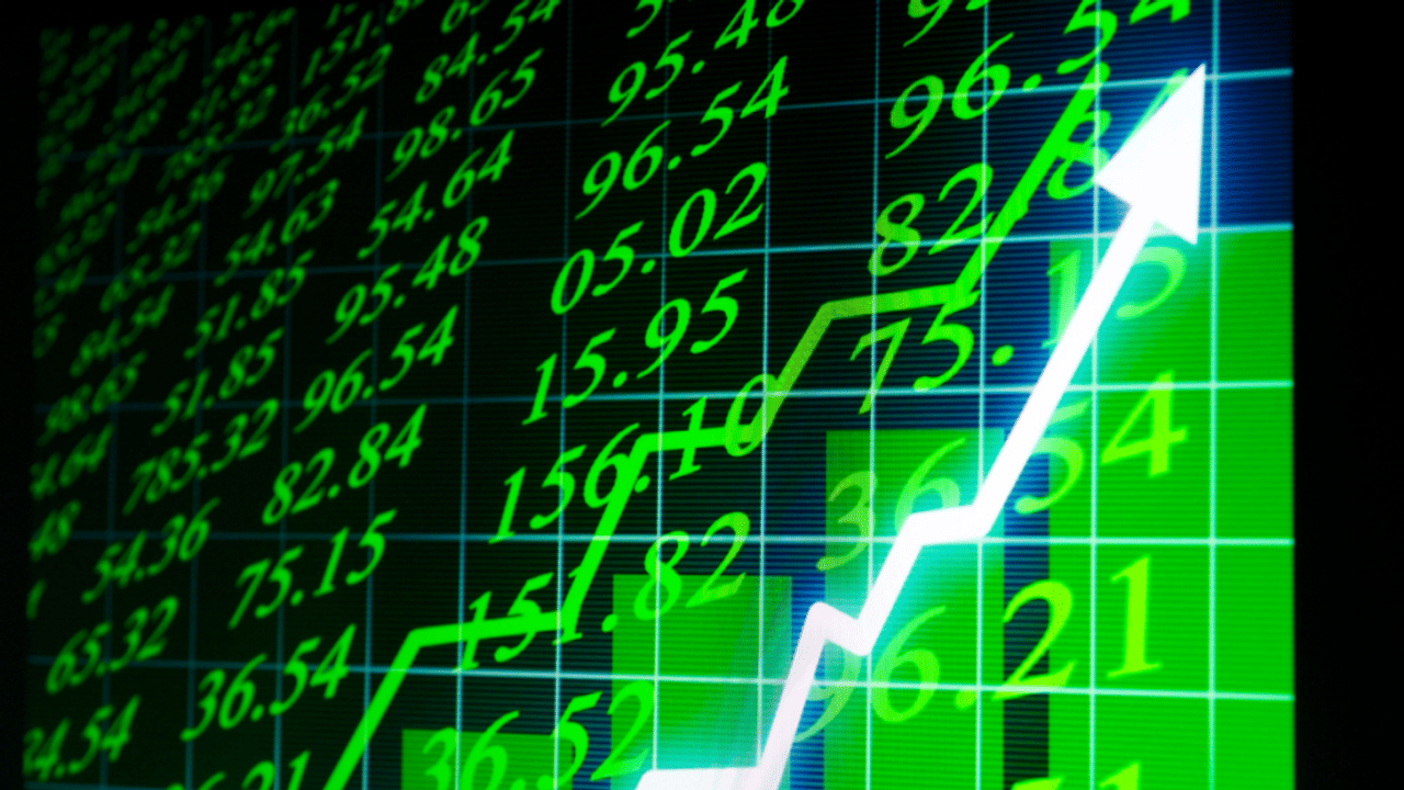 एक हफ्ते में 33% से 59% तक का दमदार रिटर्न, इन 5 स्मॉल-कैप स्टॉक्स ने निवेशकों की कराई बल्ले-बल्ले