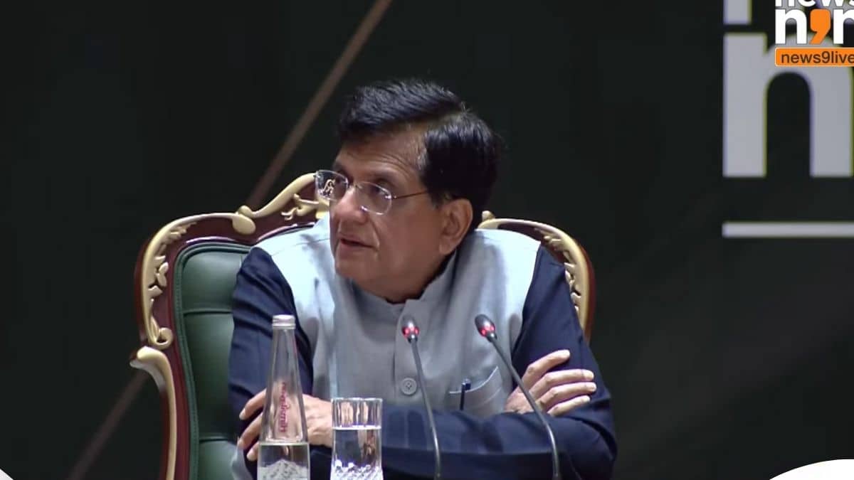 भारत-अमेरिका में टैरिफ पर होगी सुलह! वाणिज्य मंत्री पीयूष गोयल बोले-ट्रेड डील पर सक्रियता से हो रही बातचीत भारत-अमेरिका में टैरिफ पर होगी सुलह! वाणिज्य मंत्री पीयूष गोयल बोले-ट्रेड डील पर सक्रियता से हो रही बातचीत