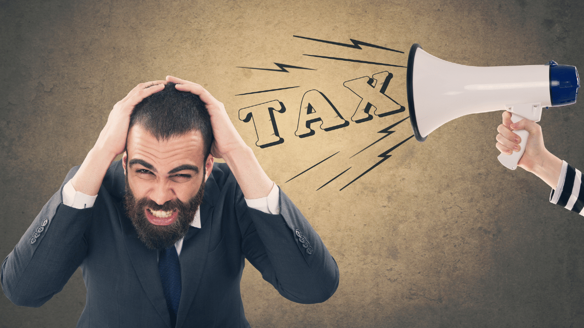 मिडिल क्लास देता है 5 गुना ज्यादा ‘लगान’, IPL और राजनीतिक दलों पर जीरो टैक्स, खुल गया कच्चा चिट्ठा मिडिल क्लास देता है 5 गुना ज्यादा ‘लगान’, IPL और राजनीतिक दलों पर जीरो टैक्स, खुल गया कच्चा चिट्ठा