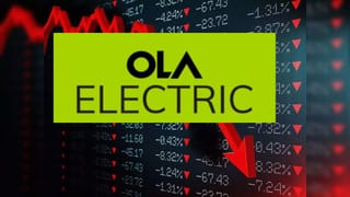 जापान की दिग्गज निवेश फर्म ने Ola Electric में घटाई 2% हिस्सेदारी, स्टॉक पर बरसा कहर, 3 महीने में 22.5% टूट चुका