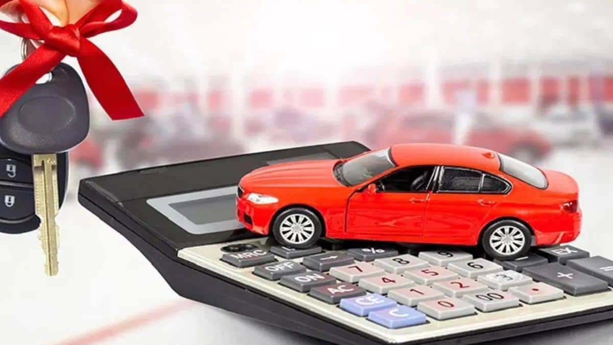 10 लाख तक का लेने वाले हैं कार लोन, 5 साल के लिए ये बैंक दे रहे सबसे सस्ता कर्ज, देनी होगी कम EMI 10 लाख तक का लेने वाले हैं कार लोन, 5 साल के लिए ये बैंक दे रहे सबसे सस्ता कर्ज, देनी होगी कम EMI