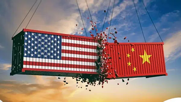 Tariff War: अमेरिका ने चीन पर लगाया 245 फीसदी टैरिफ, एक झटके में बढ़ा दिया 100 प्रतिशत Tariff War: अमेरिका ने चीन पर लगाया 245 फीसदी टैरिफ, एक झटके में बढ़ा दिया 100 प्रतिशत