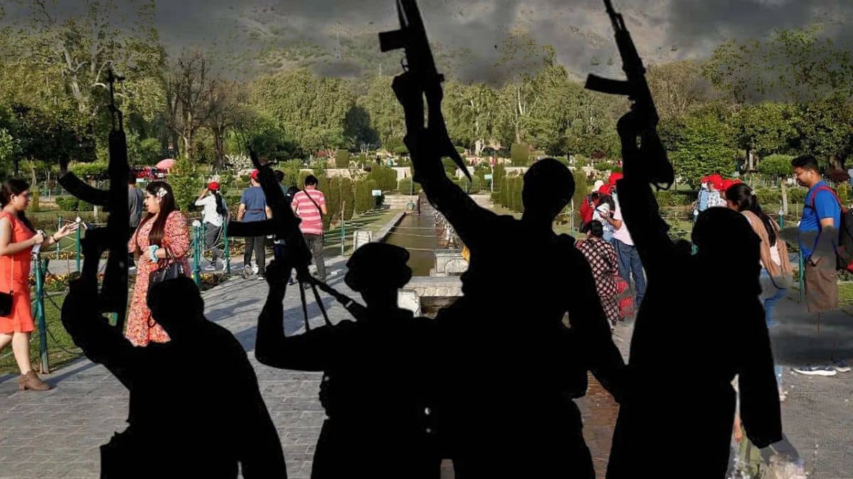 पहलगाम आतंकी हमले में 30 की मौत की आशंका, 16 की पुष्टि; दिल्ली में हाई अलर्ट पहलगाम आतंकी हमले में 30 की मौत की आशंका, 16 की पुष्टि; दिल्ली में हाई अलर्ट