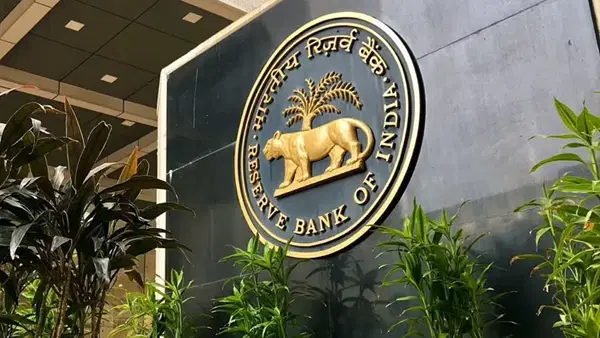 RBI State of the Economy Report: टैरिफ से डिमांड को खतरा, S&P अपग्रेड ने दिया बॉन्ड मार्केट को सहारा RBI State of the Economy Report: टैरिफ से डिमांड को खतरा, S&P अपग्रेड ने दिया बॉन्ड मार्केट को सहारा